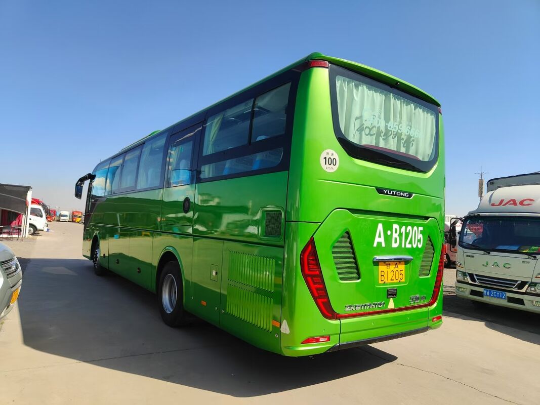 Ônibus Yutong ZK6117 Usado com Motor Diesel Weichai, Porta Dupla, 50 Lugares, Ônibus de Turismo de Luxo com Volante à Esquerda para Venda