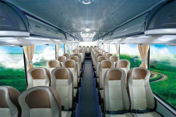 68 assentos ônibus usado diesel do treinador de 2013 anos com A/C equiparam o padrão de emissão do Euro III