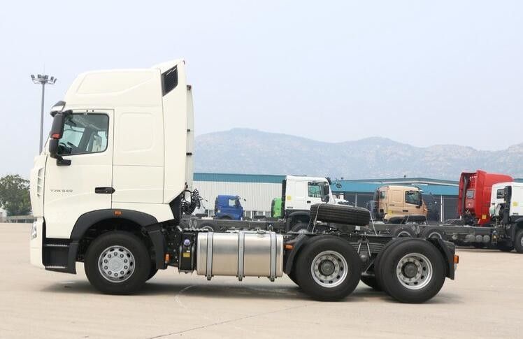 HOWO T7H usou a movimentação resistente dos caminhões 6x4 com poder do motor de A/C 397kW