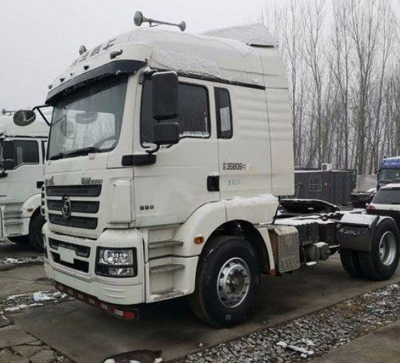 O tipo branco de Shacman usou o diesel do manual do Euro V dos reboques de trator noun 350hp 2017 anos