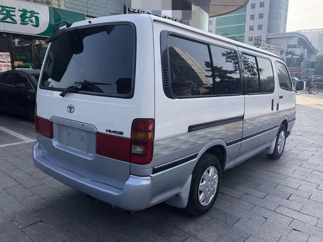 Ônibus usado Toyota diesel de 13 assentos o mini com C.A. não equipe nenhum acidente 2015 anos