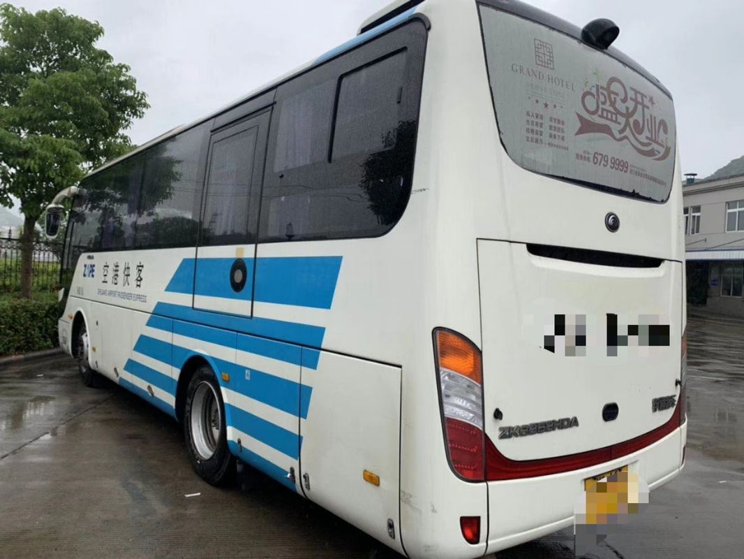 Ônibus da cidade de Yutong da série ZK6858, mão esquerda diesel do ônibus de Seater do branco 19 que dirige 2015 anos