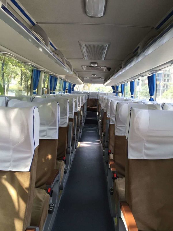 Motor usado de Yuchai dos assentos do ônibus 51 do treinador da cor 11m comprimento branco Yutong 2016 anos