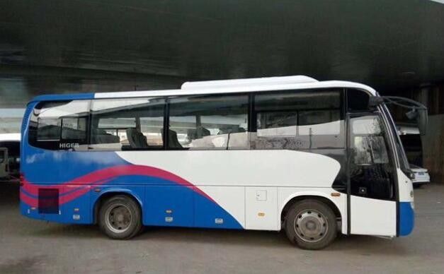 33 treinador de passageiro mais alto usado assentos Bus do motor do tipo YC do ônibus de excursão