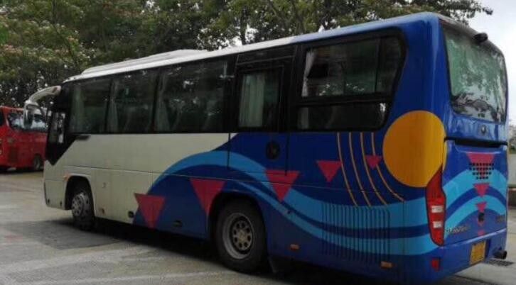 39 assentos 260HP usaram a velocidade máxima dos ônibus 100km de Yutong/H 2010 anos 8995 x 2480 x 3330mm