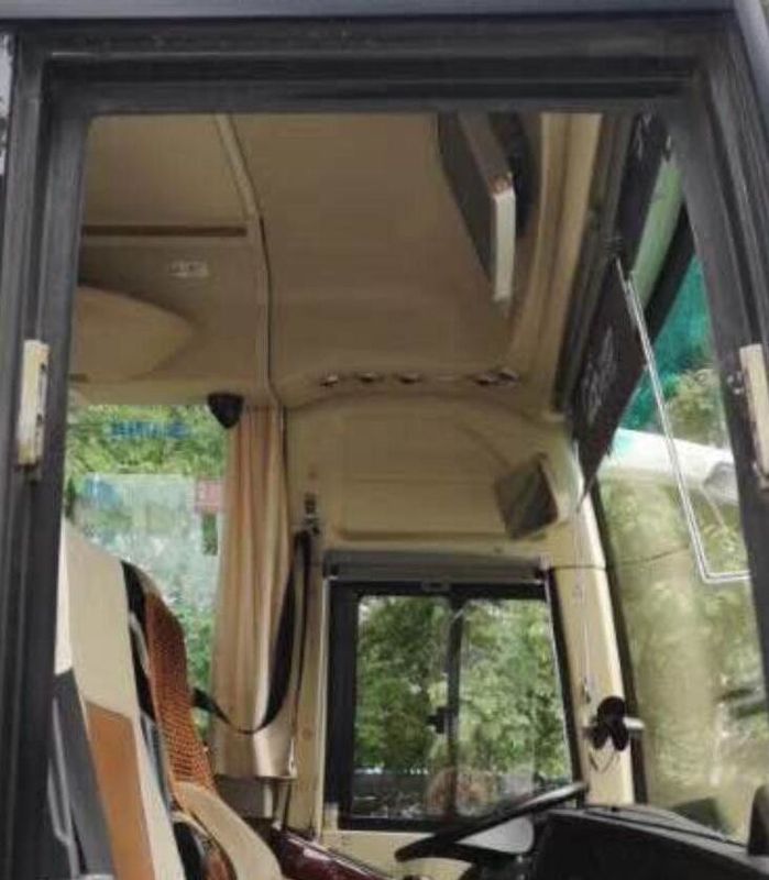 39 assentos 260HP usaram a velocidade máxima dos ônibus 100km de Yutong/H 2010 anos 8995 x 2480 x 3330mm