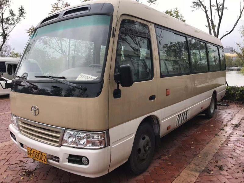 A pousa-copos de Toyota de 2010 anos usou a altura do ônibus do motor diesel 2585mm dos assentos 15B do ônibus 23