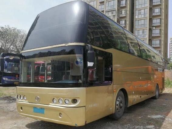 6120 Deisel modelo 61 assentos usaram o ônibus do passageiro tipo de um Youngman de 2011 anos