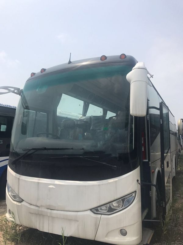 Modo usado diesel da movimentação de Seat RHD do branco 50 do tipo de Shenlong do ônibus do treinador 2018 anos