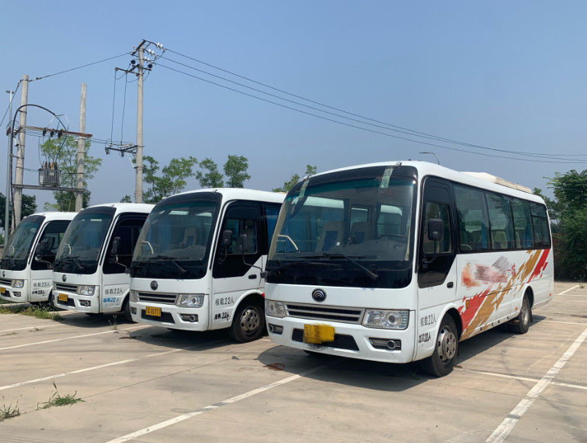 Os assentos de 2015 anos 22 usaram o ônibus modelo de Yutong do motor 6729 da parte dianteira de Cummins dos ônibus de Yutong