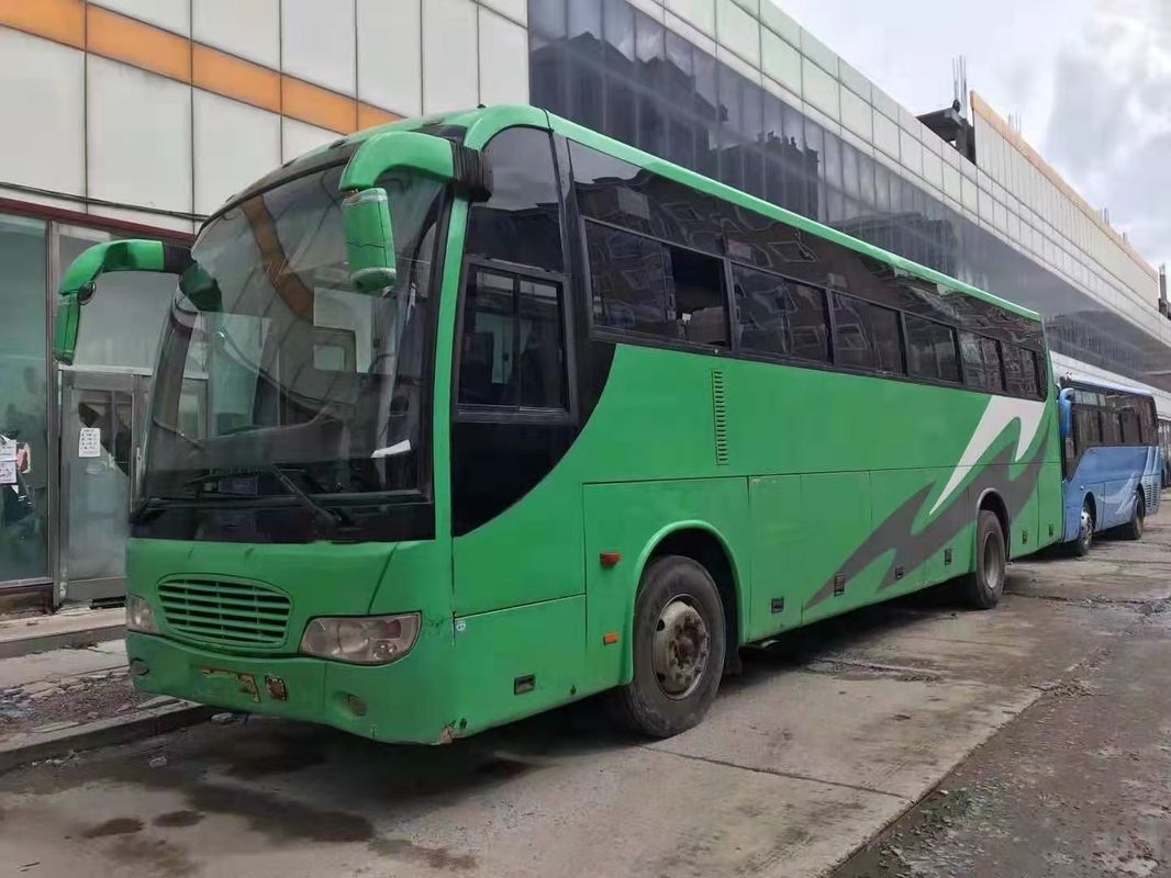 O verde dianteiro do motor usou assentos do ônibus de excursão 51 duas portas LHD/apoio de RHD diesel 2010 anos