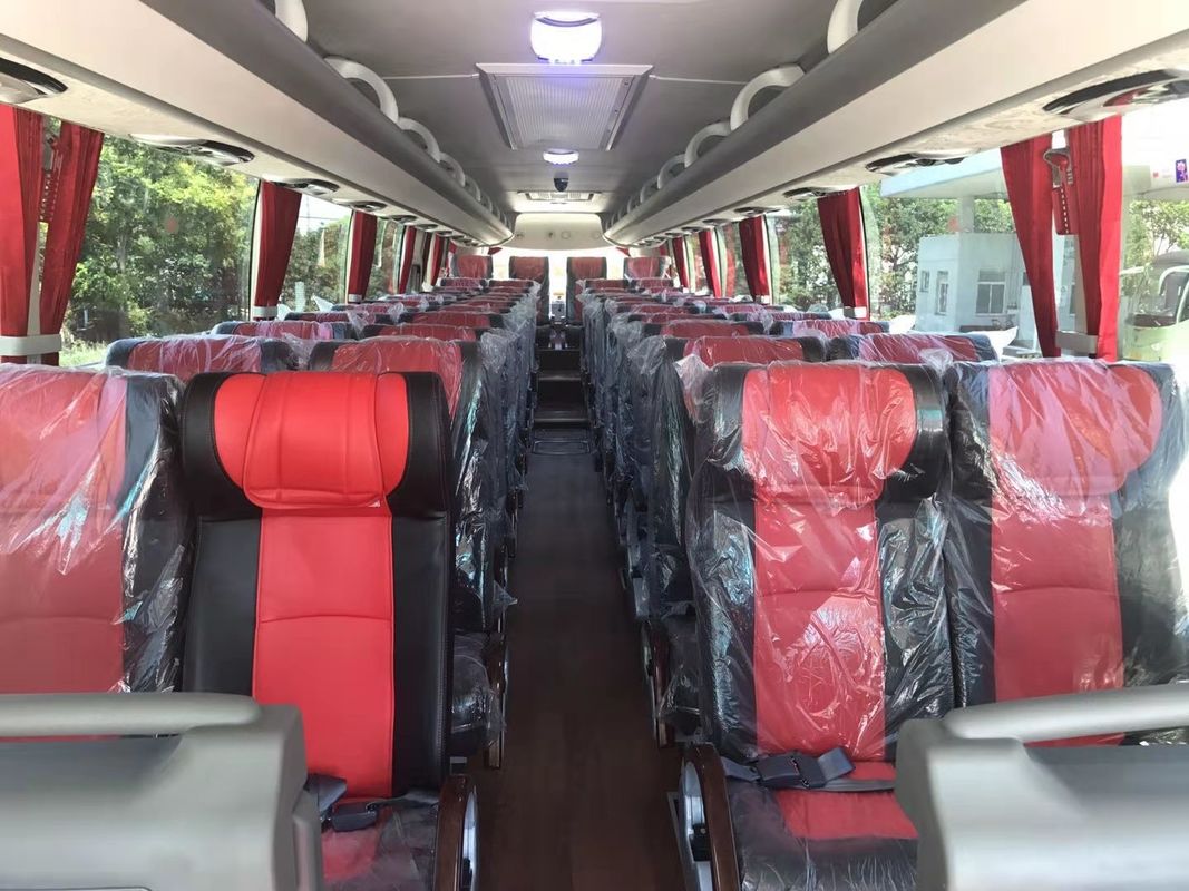 Assentos novos do ônibus 50 de uma promoção de 2020 anos na largura Yutong SLK6126 do ônibus do estoque 2550mm