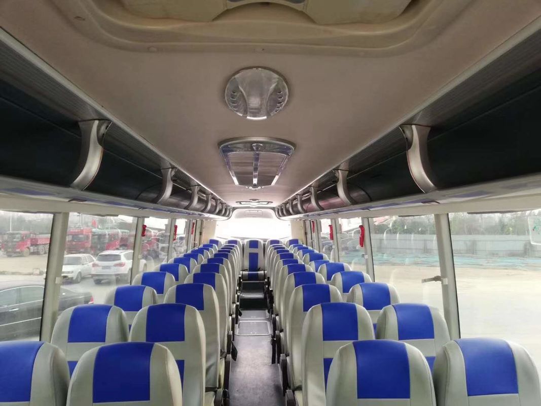 Ônibus de turista de Yutong da mão YC6L330-20 segundo 2011 motor ZK6127 do cilindro dos assentos 6 do ano 55