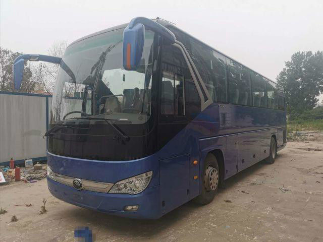 As portas dobro diesel 51 assentos KINGLONG usado 2017 anos transportam a C.A. usada de Bus With do treinador