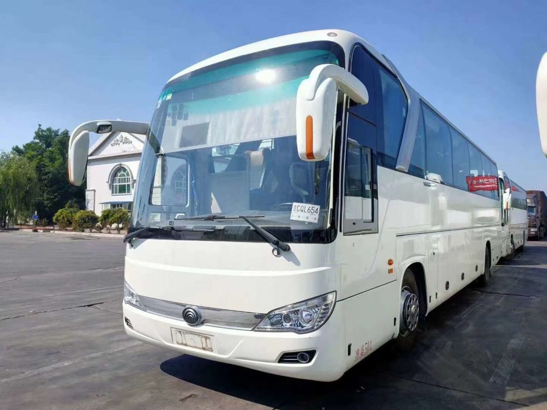 2016 a mão de Yutong segundo dos assentos do ano 50 transporta o treinador Bus para o Euro de aço III do motor de Yuchai do chassi das vendas