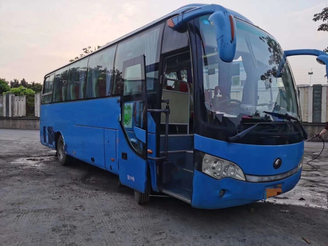 a mão dos assentos da distância entre o eixo dianteira e traseira 162kw 39 de 4250mm em segundo transporta o treinador usado Bus Yutong Buses para vendas