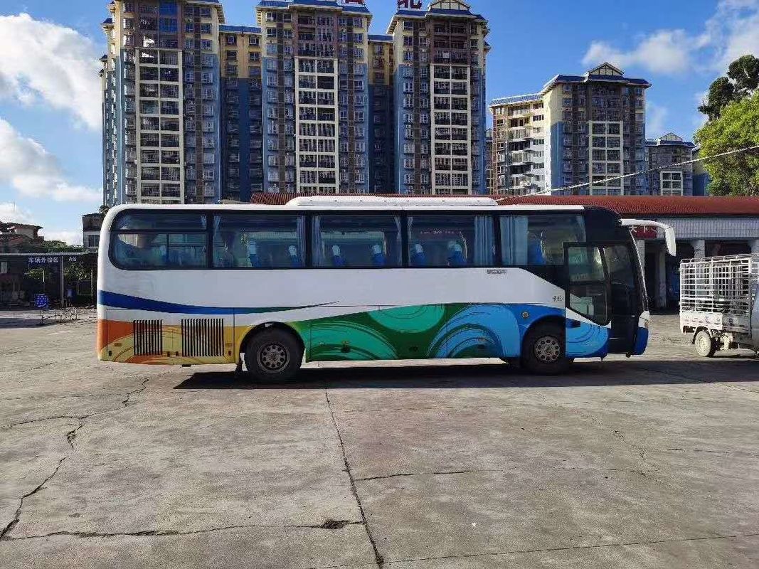 100km/H 180kw 45 assenta Zk6107 ò a mão Yutong transporta boas condições usadas do ônibus de Yutong com C.A.