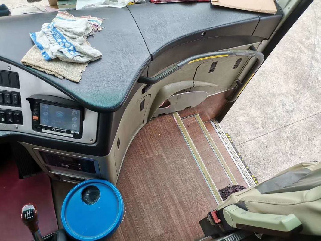 Os assentos de ZK6116HF 228kw 51 usaram ônibus que de Yutong o passageiro transporta Nude do quilômetro dos assentos luxuosos o baixo que embala LHD