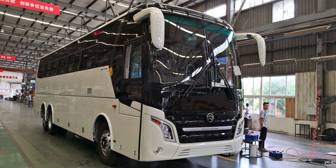 O ônibus de excursão diesel Front Cummins Engine Buses de Axle Euro II novo do dobro do tipo 58-70 assentos usou o dragão dourado XML6125