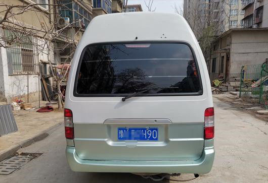 A gasolina JINBEI Hiace 2,0 de 2013 assentos do ano 6 usou Mini Bus No Accident