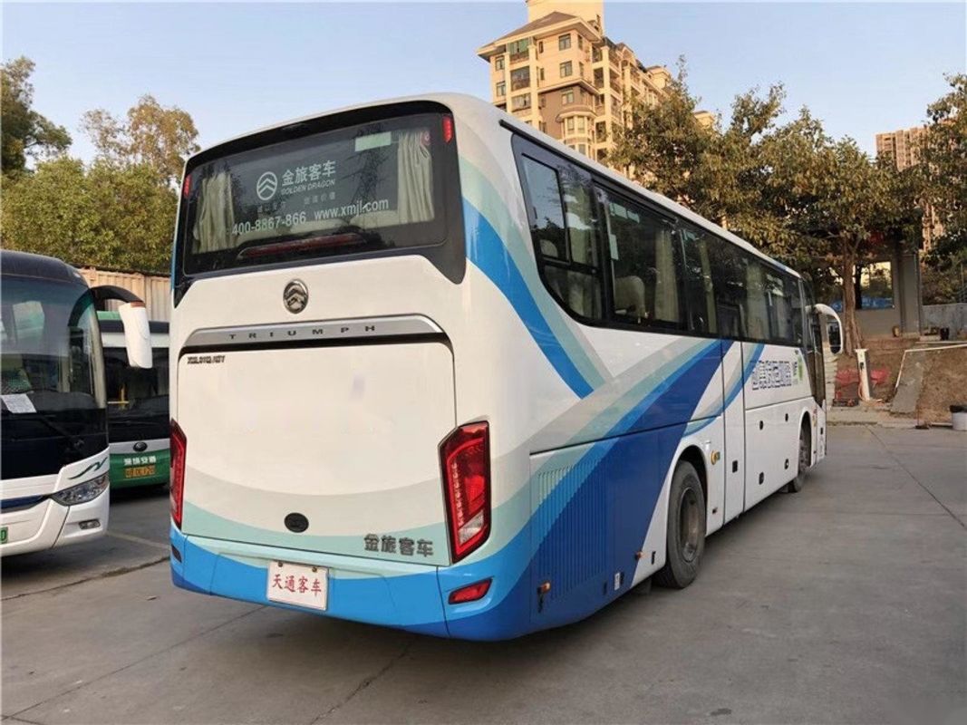 O VIP do motor de Yuchai assenta o passageiro que usado do chassi de Double Doors Airbag do treinador o ônibus usou assentos dourados de Dragon Bus XML6112 48