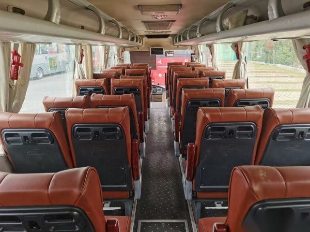 YOUNGMAN JNP6108 39 assenta assentos de couro de direção saidos chassi usados da bolsa a ar do ônibus do passageiro do motor do WP 199kw ônibus traseiro