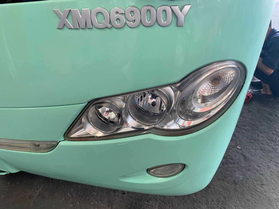 O ônibus de excursão usado Kinglong XMQ6900 39 assenta único o ônibus usado de direção esquerdo do passageiro do chassi da porta baixo quilômetro de aço