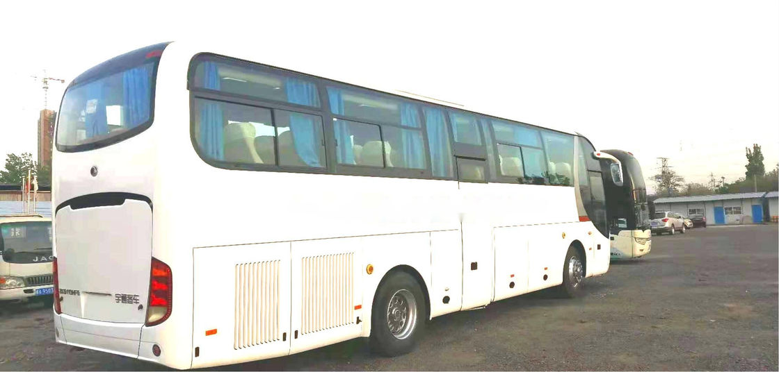 O chassi de aço usado assentos usado do ônibus de excursão do ônibus ZK6110 51 de Yutong saiu de portas dobro de direção