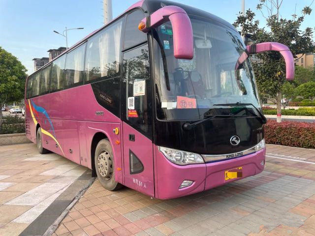 Renove 2015 anos usou o rei XMQ6113 treinador longo Bus que 51 assentos usaram o motor diesel do ônibus nenhum ônibus do acidente LHD