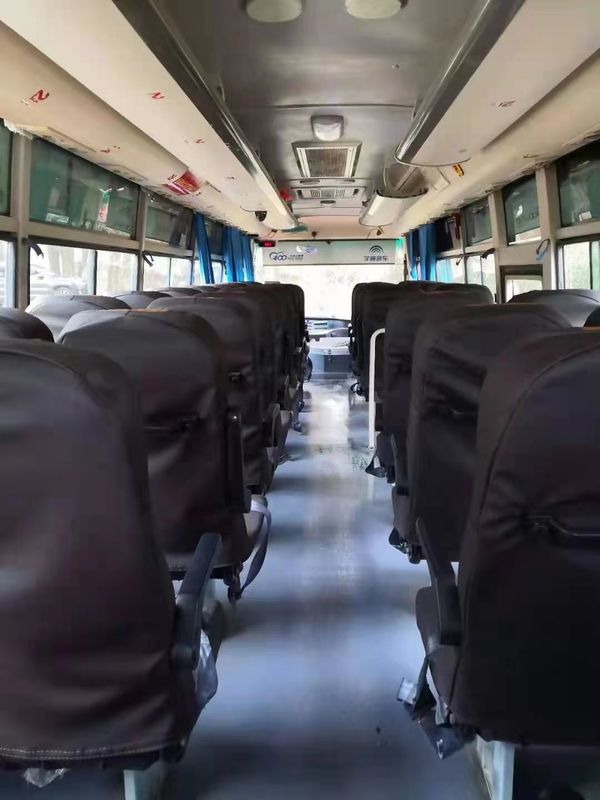 44 treinador usado ônibus usado assentos Bus de Yutong ZK6102D motores diesel da direção LHD do motor da parte dianteira de 2014 anos