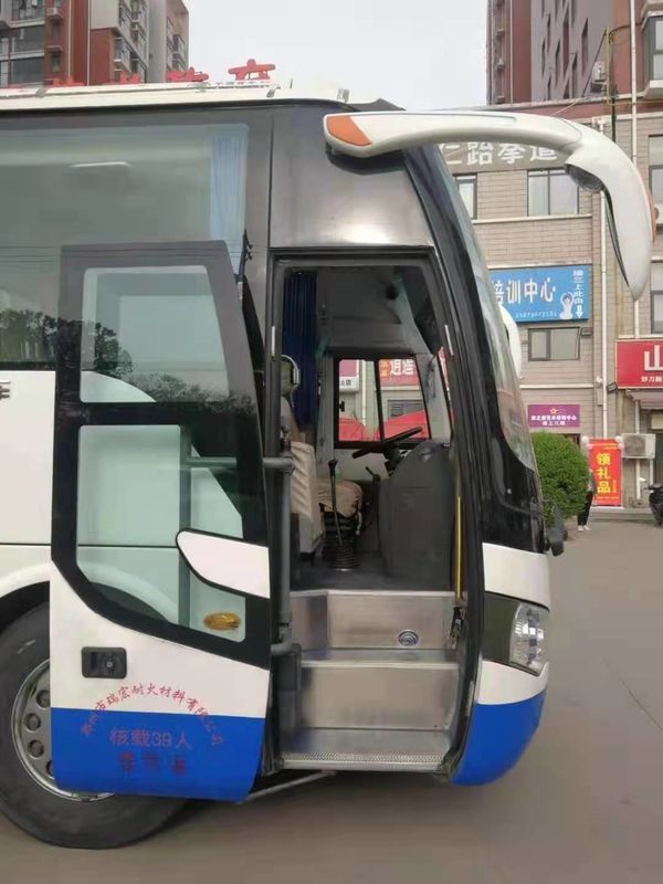 39 treinador usado ônibus usado assentos Bus de Yutong ZK6908 2010 anos que dirigem os motores de diesel de LHD