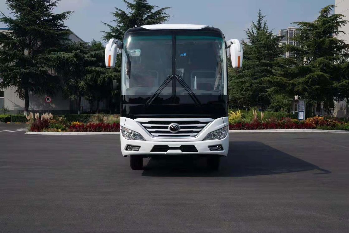 65 o treinador novo Bus do ônibus novo de Yutong ZK6126D dos assentos que dirige os motores diesel de RHD dobra Axle New Bus traseiro