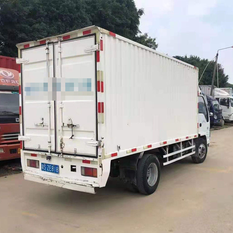 Segunda mão 4.2m Van Used Light Duty 4x2 Isuzu 10 Ton Diesel Cargo Truck