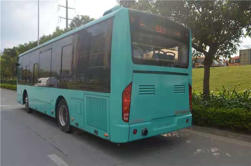 2015 o treinador usado assentos Bus LCK6950HG do ano 62 ZHONGTONG usou o ônibus da cidade com o condicionador de ar para comuta
