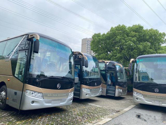 2015 direção dourada usada assentos da mão esquerda do poder do modelo 232HP de Dragon Brand XML6103J38 dos treinadores de passageiro do ano 47
