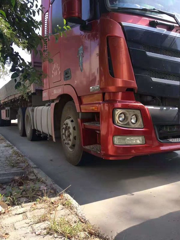 Mão usada do ano 6X4 2015 do trator do reboque do caminhão 430HP de China Foton AumanTractor de 50 toneladas segundo