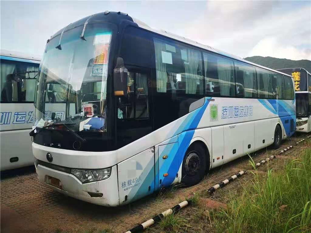49 assentos que o ônibus de segunda mão de 2013 anos usou o ônibus ZK6122HQ de Yutong usaram o condicionador de Bus With Air do treinador