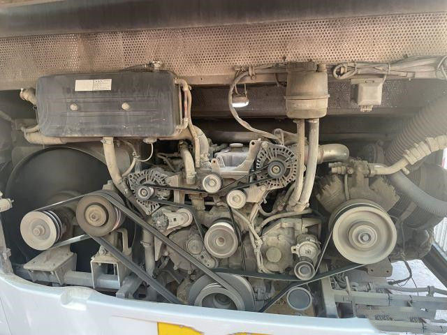 O ônibus usado SLK6873 39 de Sunlong assenta 2016 o treinador usado de aço traseiro Bus de Yuchai do chassi do motor diesel 162kw para África