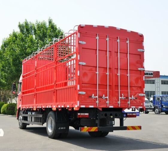Caminhão mediano dos cavalos-força 4X2 6.8M Warehouse Gate Dump de JAC Geerfa A5L Brown 220