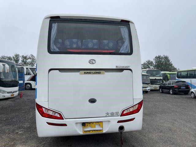 O ônibus usado XMQ6859 37 de Kinglong assenta o ônibus de excursão usado do Euro do motor da parte traseira de Yuchia da porta do chassi único III de aço