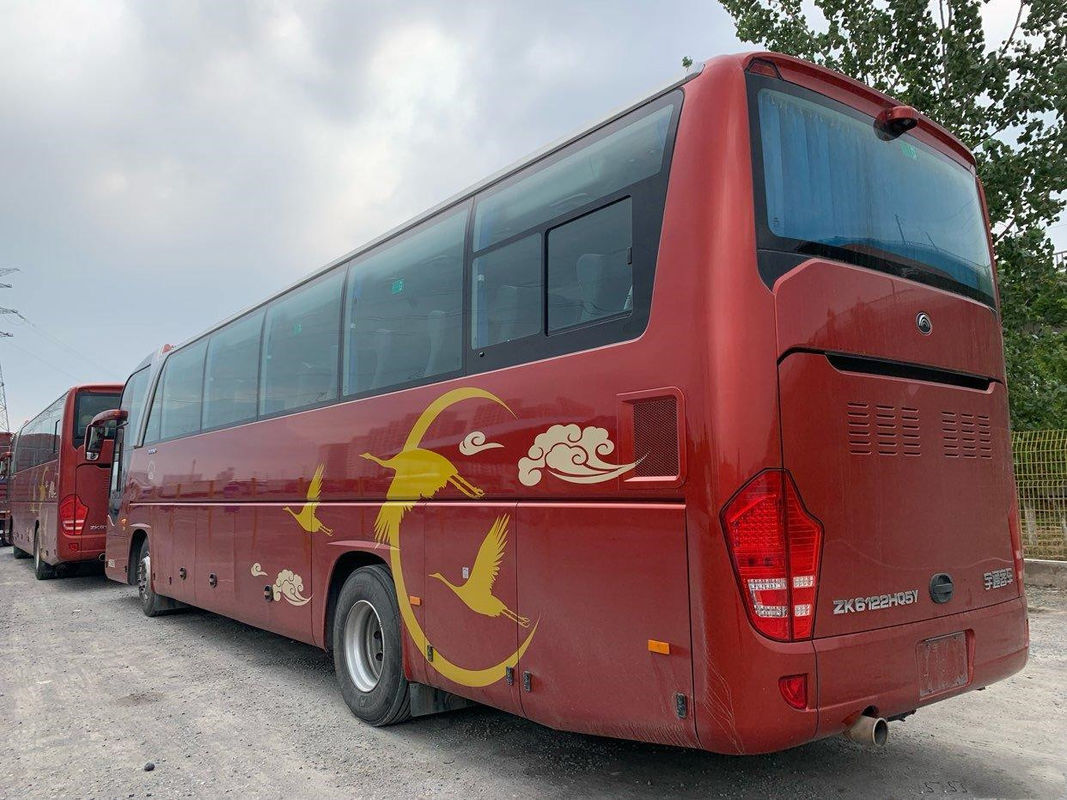 Motor 2019 usado de Yuchai da parte traseira do chassi 243kw da bolsa a ar da disposição dos assentos 2+2 do ônibus ZK6122 50 de Yutong
