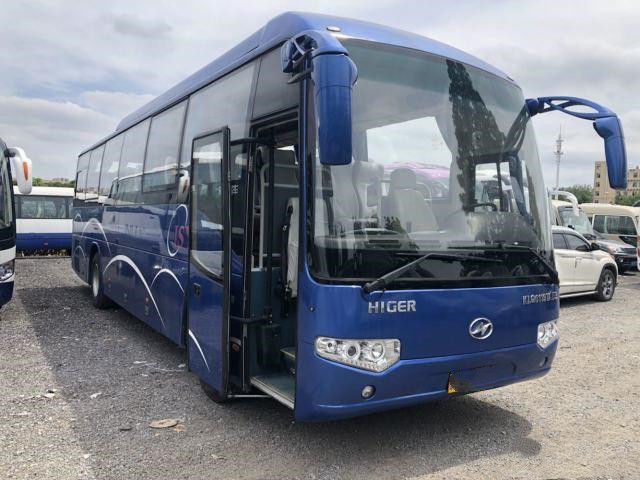 Ônibus de excursão usado 35000km mais alto usado do chassi da bolsa a ar do motor 171kw da parte traseira do ônibus KLQ6119T 51Seats Yuchai para África