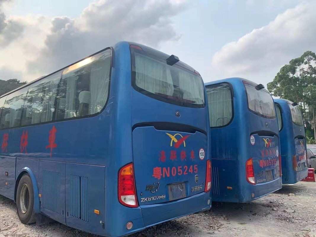 41 treinador usado ônibus usado assentos Bus de Yutong ZK6107 2013 direção LHD do ano 100km/H NENHUM acidente