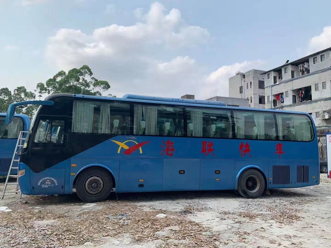 41 treinador usado ônibus usado assentos Bus de Yutong ZK6107 2013 direção LHD do ano 100km/H NENHUM acidente