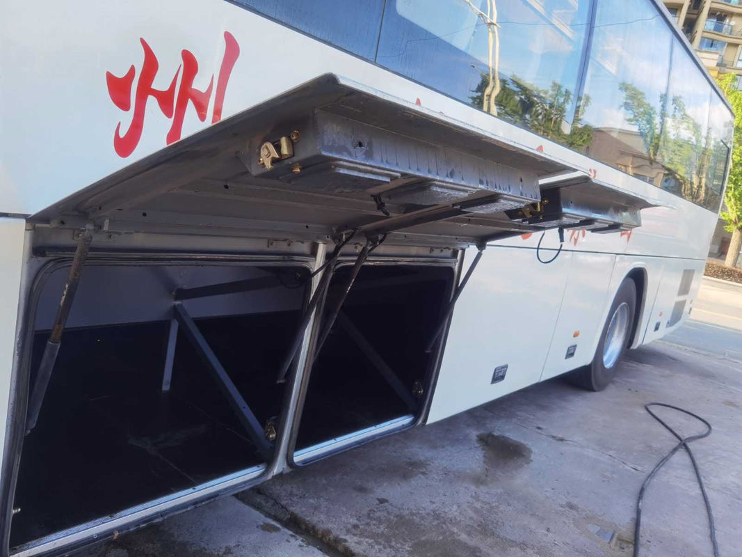 Euro traseiro usado III do motor 215kw de Weichai assentos traseiros mais altos do ônibus 53 dos passageiros do modelo KLQ6129 do motor do ônibus dos bons