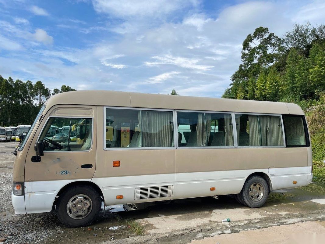 Direção esquerda usada gasolina usada tipo do mini ônibus do motor do ônibus 23-30seats 3RZ Toyota da pousa-copos de Toyota