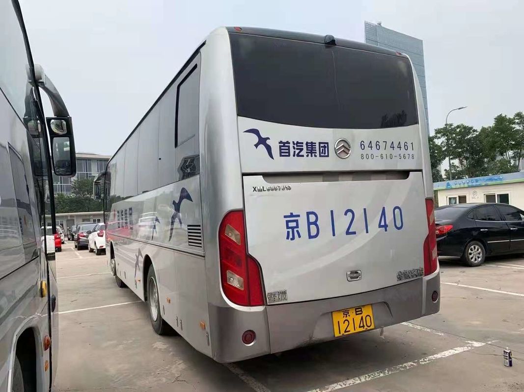 O dragão dourado atual XML6897J13 usou o motor de diesel usado assentos do ônibus de Bus 39 do treinador nenhum ônibus do acidente LHD