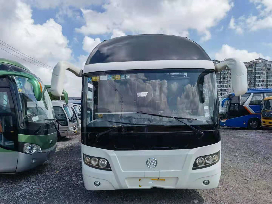 Dragon Bus dourado usado XML6125 usou portas dobro do Euro IV traseiro do motor 127kw do ônibus de excursão 55seats Yuchai