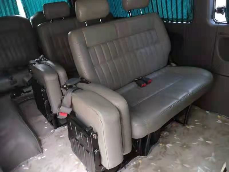 Mini Bus Brand Benz usado 15 assentos usados baixo quilômetro de Benz Car MB100