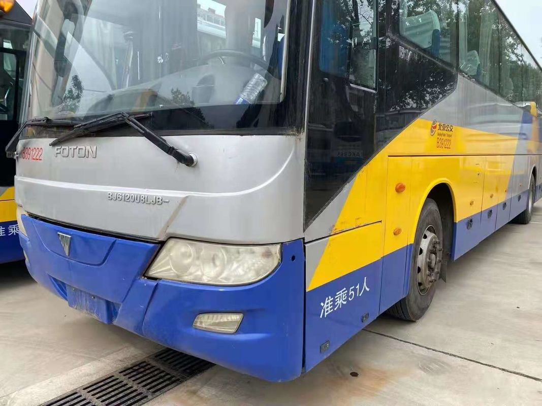 O tipo usado do ônibus de excursão usou o ônibus de alta qualidade 243kw do motor da parte traseira do ônibus 51seats Yuchai de Foton